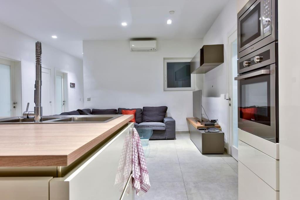 Modern 3 Bed & 2 Bth Apt Sliema Buitenkant foto